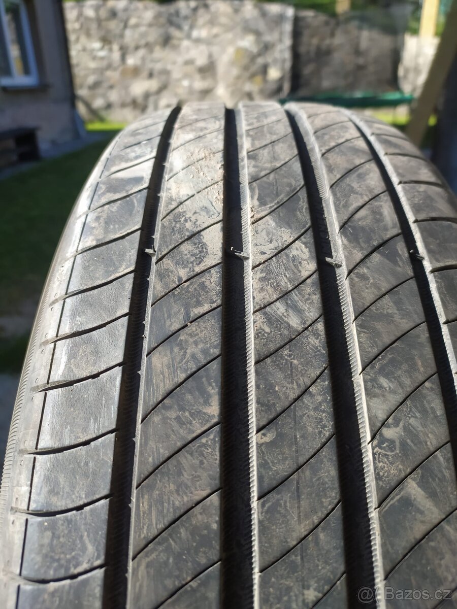 Letní pneu Michelin 215/65/17 103V - 2