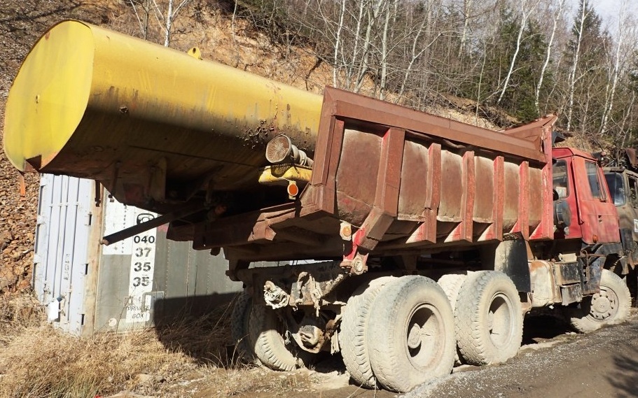 6x6 dumper T815 nový motor sklápěč Tatra - 2