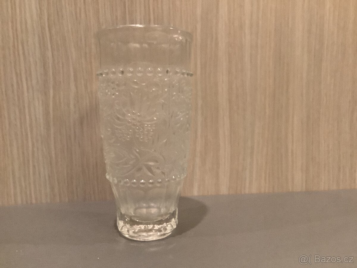 Vázička - cibulákový vzor P. Pánek. - 2