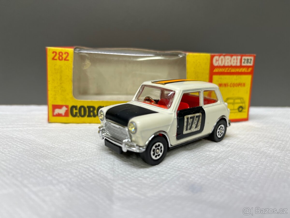 Corgi toys Mini Cooper - 2