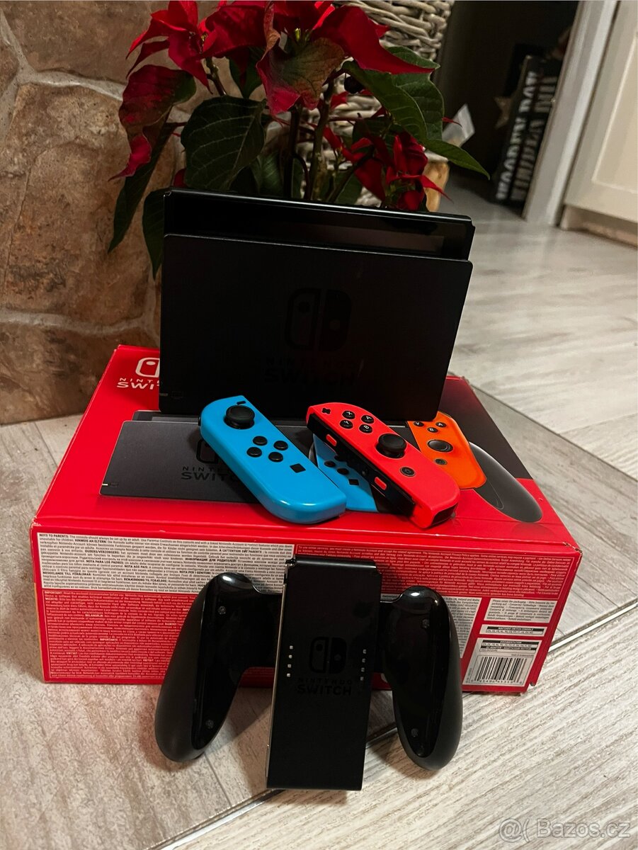 NINTENDO SWITCH - ROK ZÁRUKA - 2