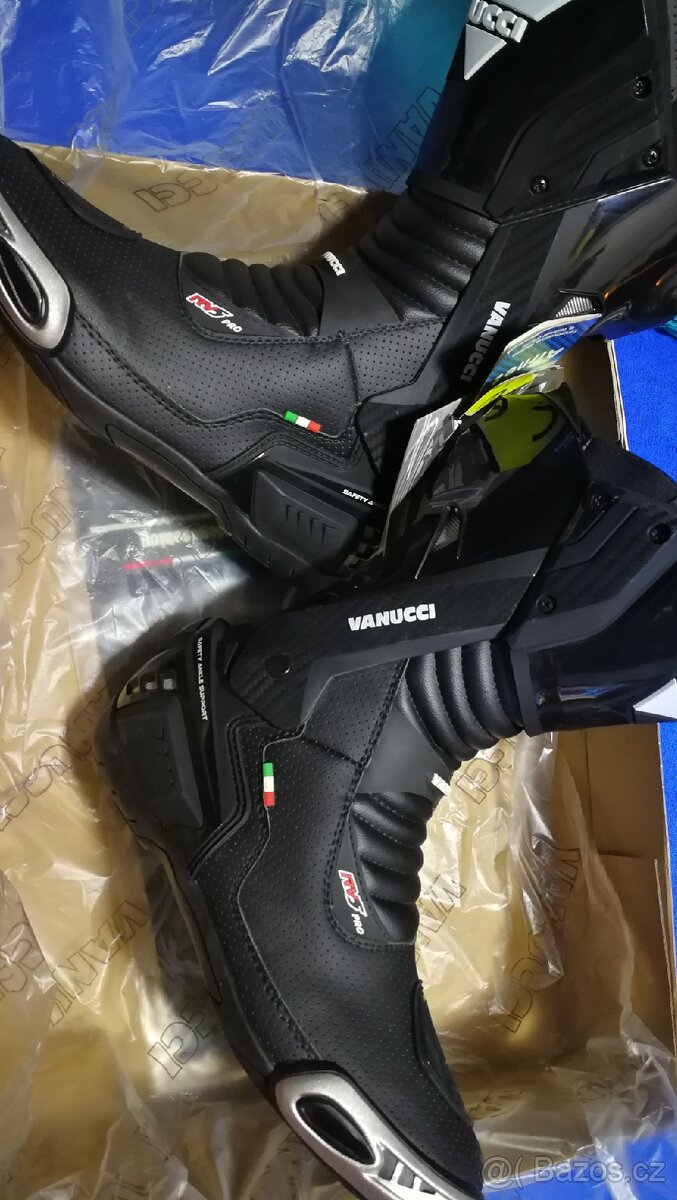 VANUCCI RV5 PRO AIR Ve vel:44 Nove - 2