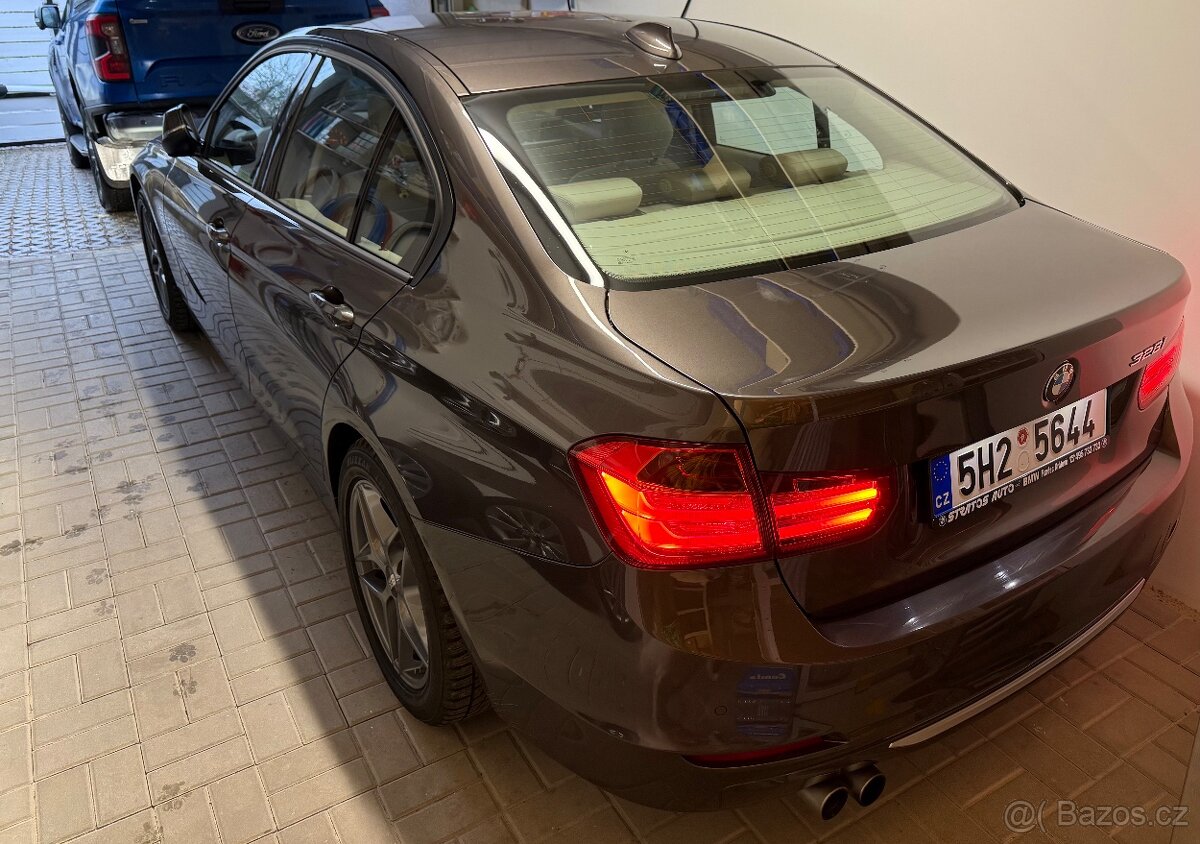 BMW 328i , 180 KW Původ ČR. - 2