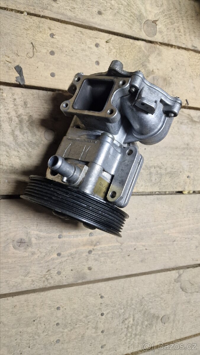 BMW E46 servo + vodni pumpa - 2