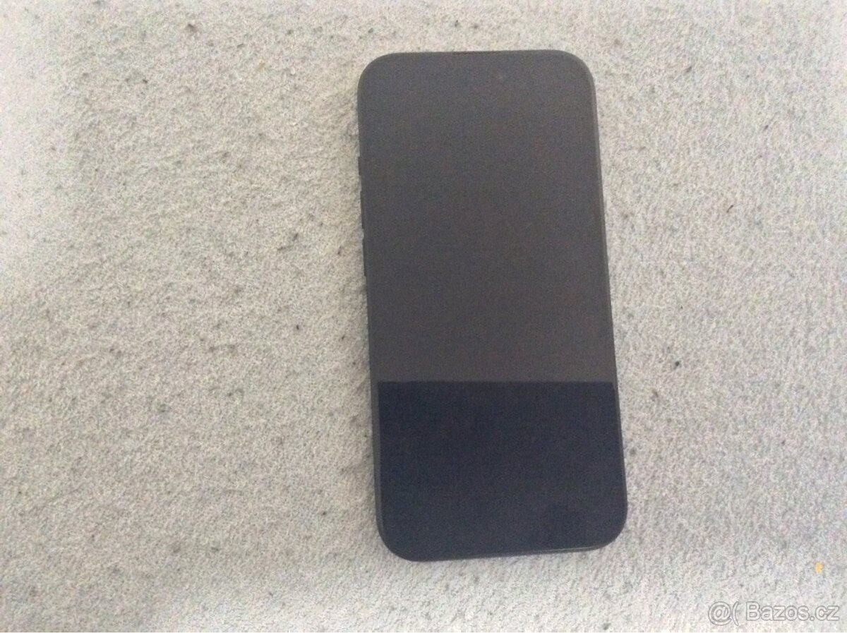 IPhone 15 černé 256gb - 2