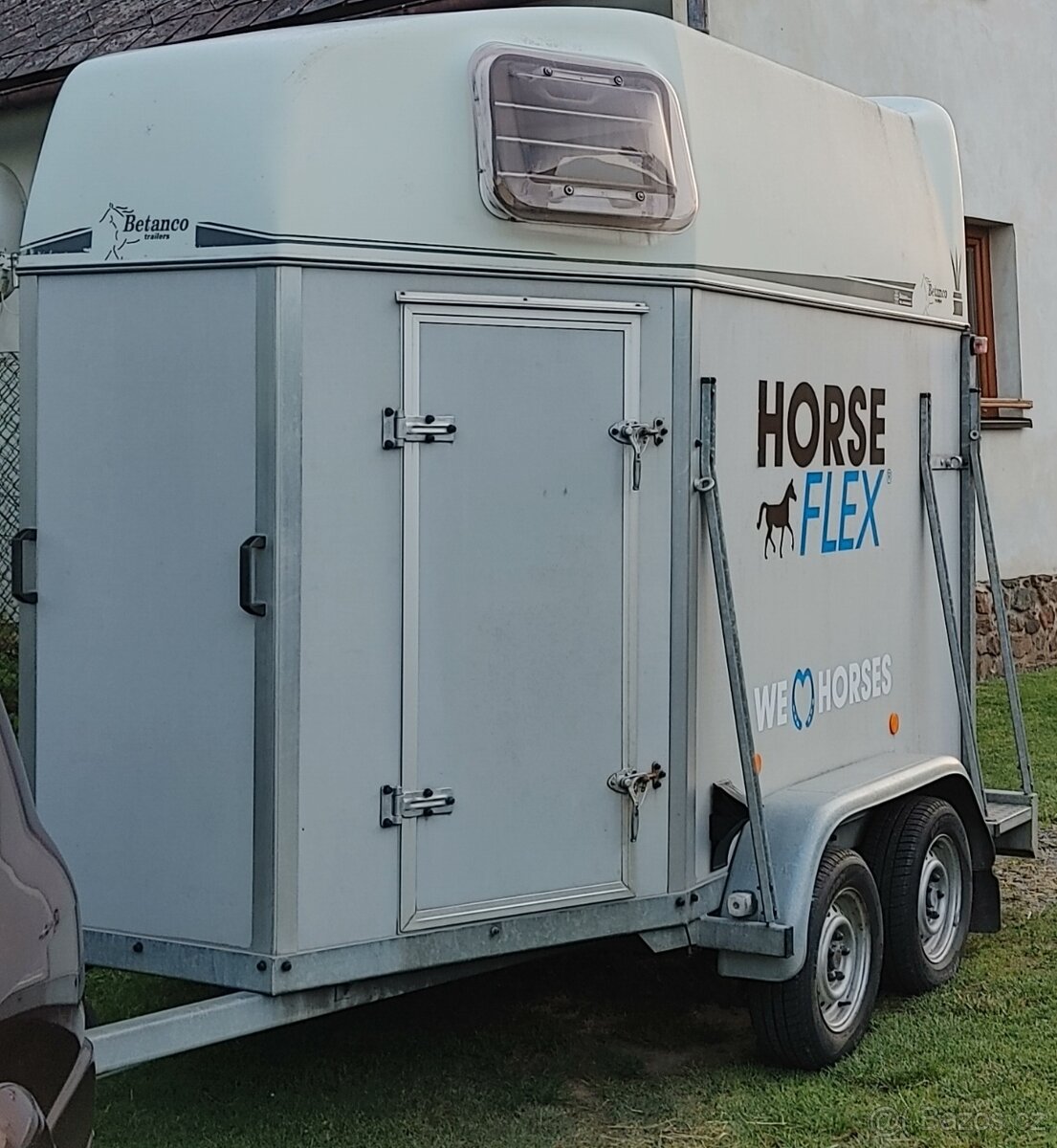 Přepravník na dva koně Henra - 2