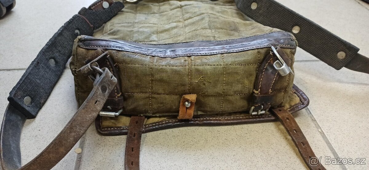 Batoh tele, teletina - 2