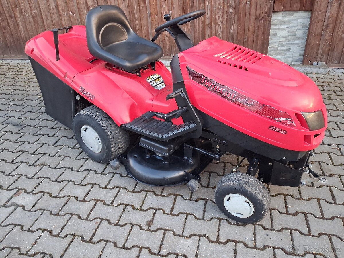 ZAHRADNI TRAKUREK CASTEL GARDEN - 2