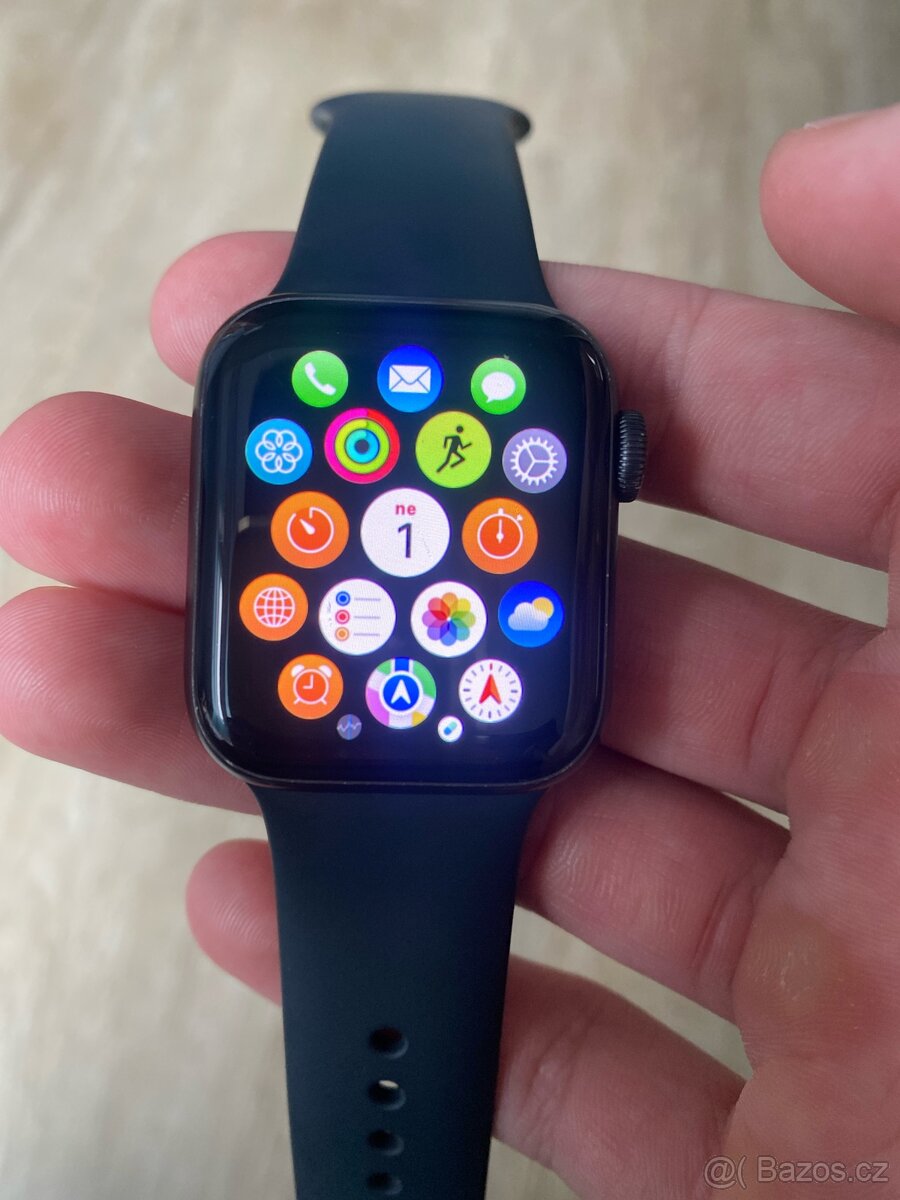 Apple Watch SE - 2