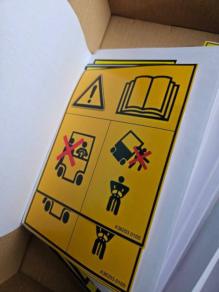 Bezpečnostní značení motorových vozíků, volat - 2