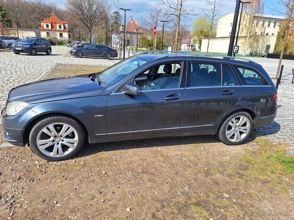 Mercedes 200 CDI - 2