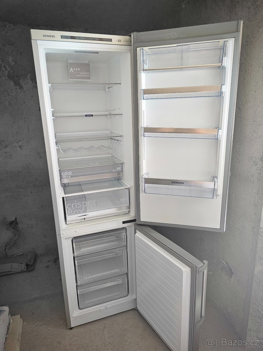 Lednice s mrazákem Siemens - 2