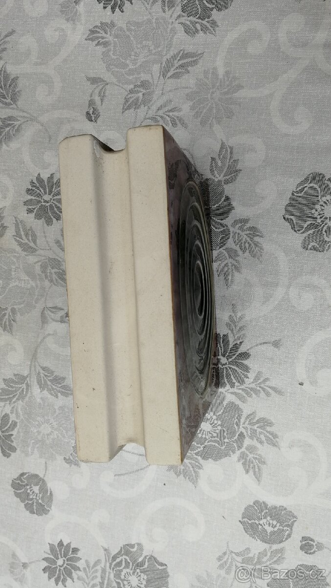 Ozdobné retro kachle - 2