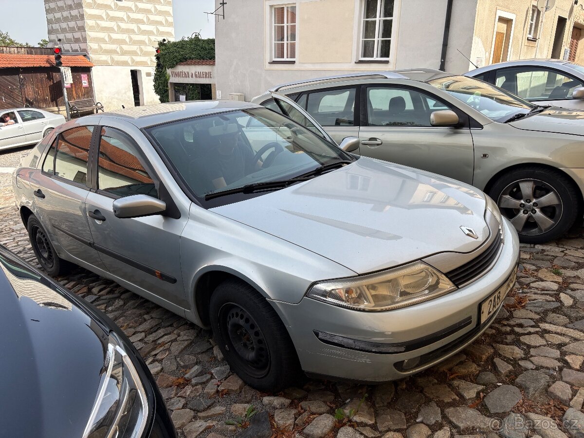 Renault laguna - 2