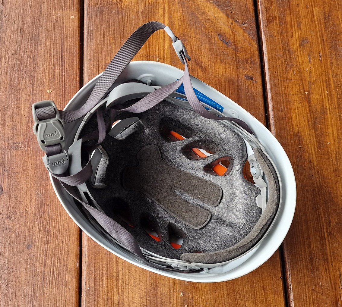Přilba Petzl Elios - 2