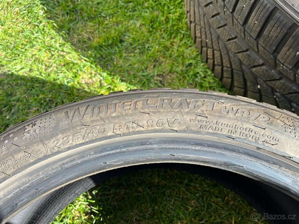 235/40 R19 zimní pneu - 2