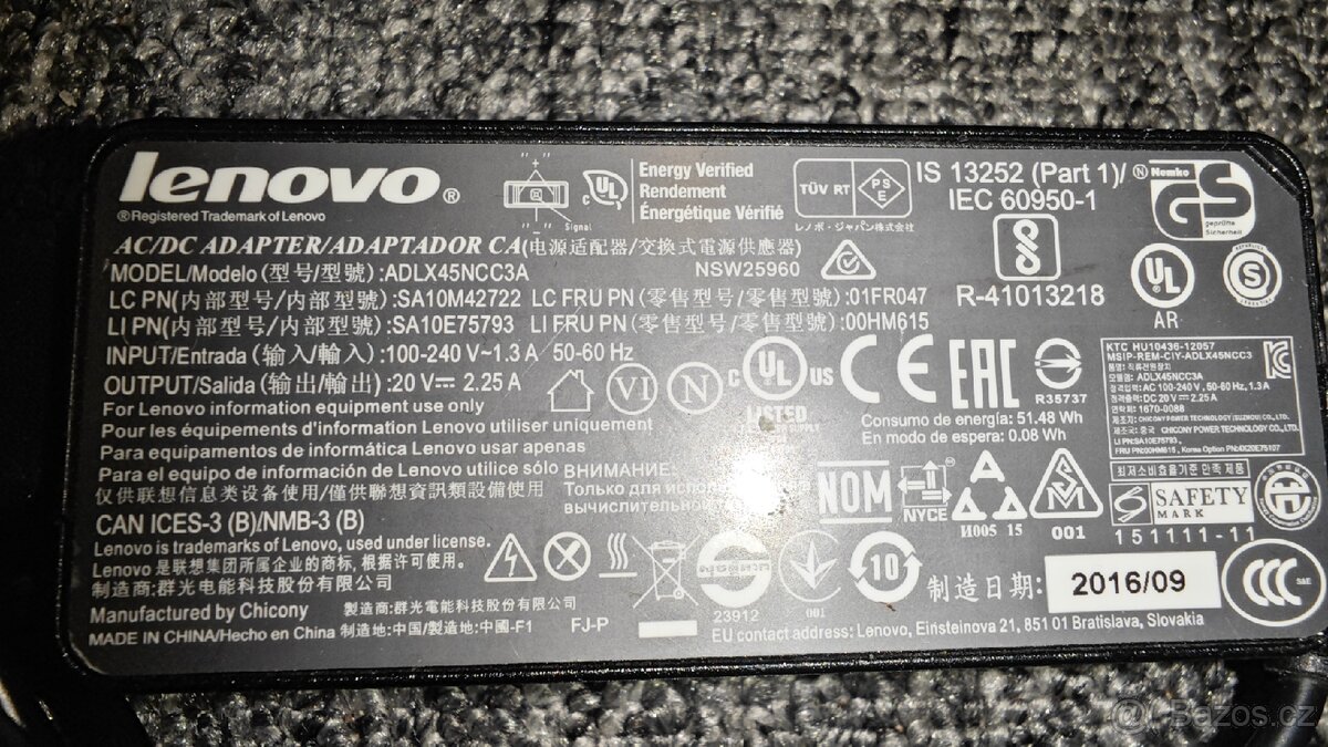 Lenovo 45W nabíječka - 2