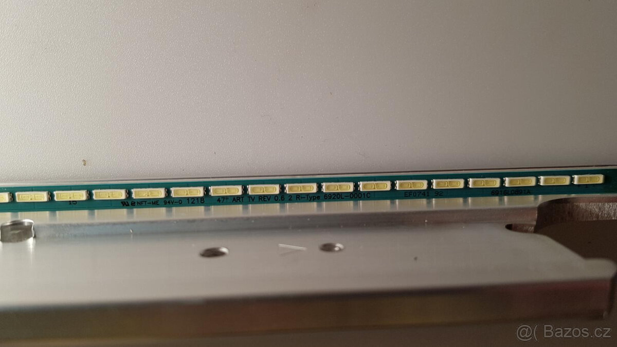 LG LED podsvit / podsvícení 6922L-0021A/6916L0891A - 2