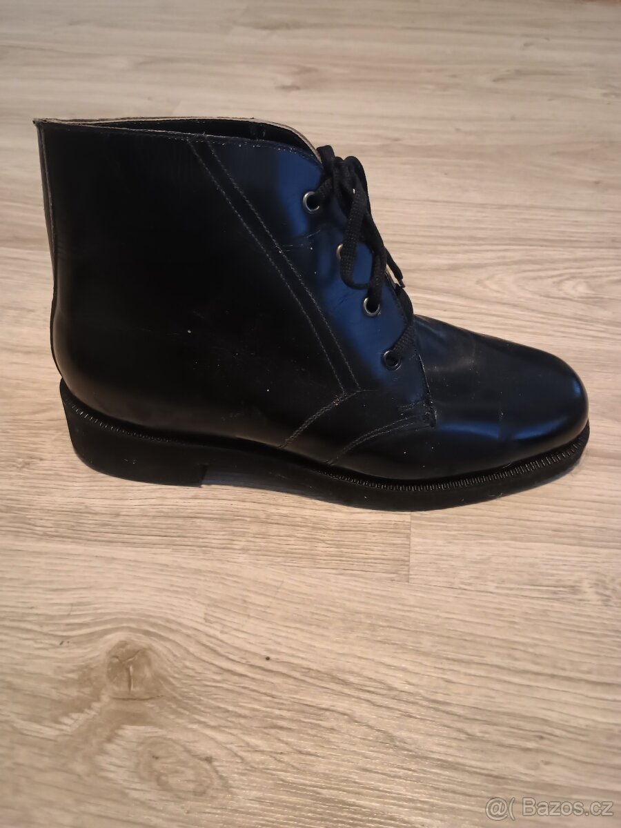 Dámské zimní retro boty - 2