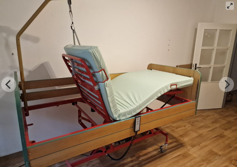 Polohovatelná/polohovací postel - elektrická - 2