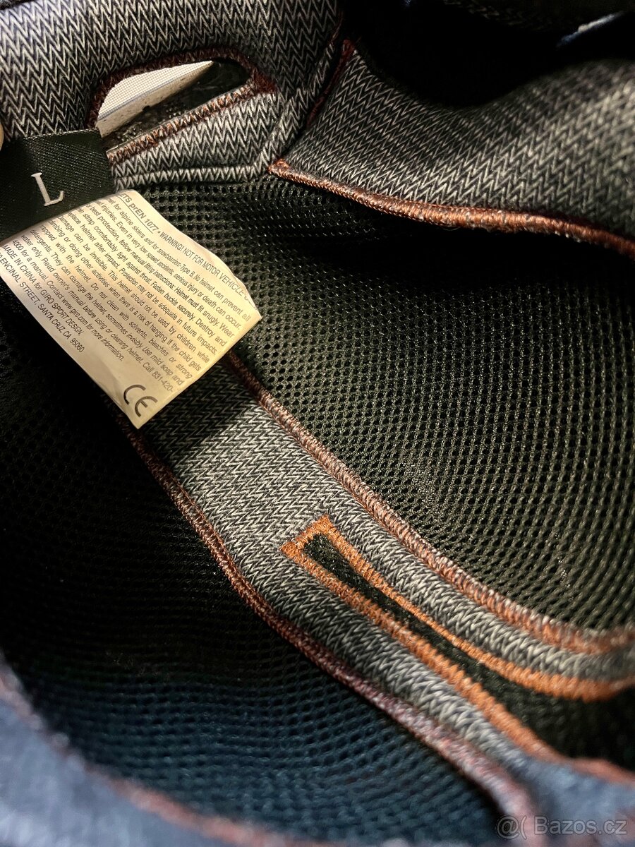 Helma na snowboard Giro Encore, velikost L, jednou použitá - 2