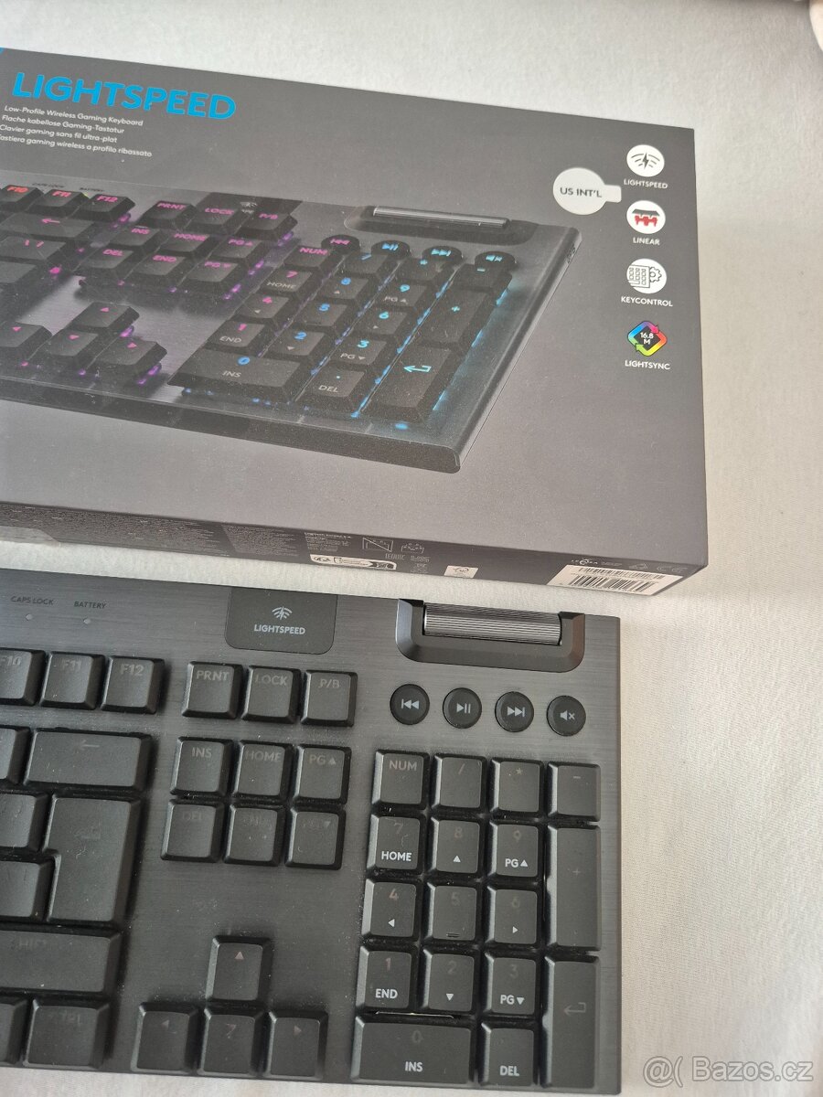 Logitech G915 X LIGHTSPEED Linear herní klávesnice US černá - 2