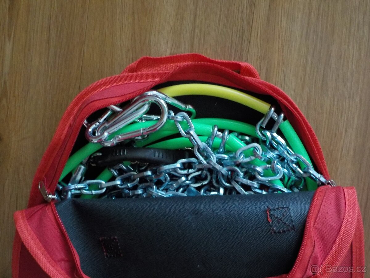 SNĚHOVÉ ŘETĚZY - 2