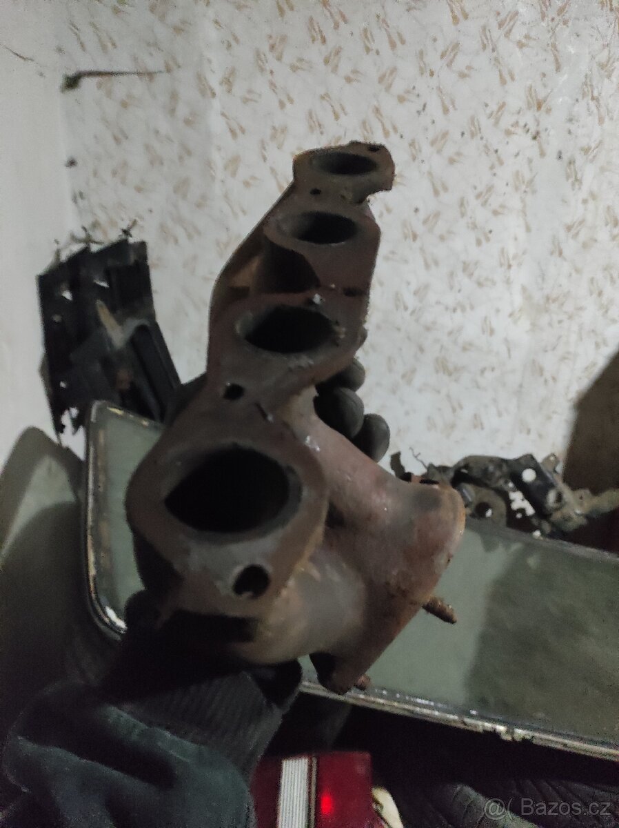 Lancia thema výfuk - 2