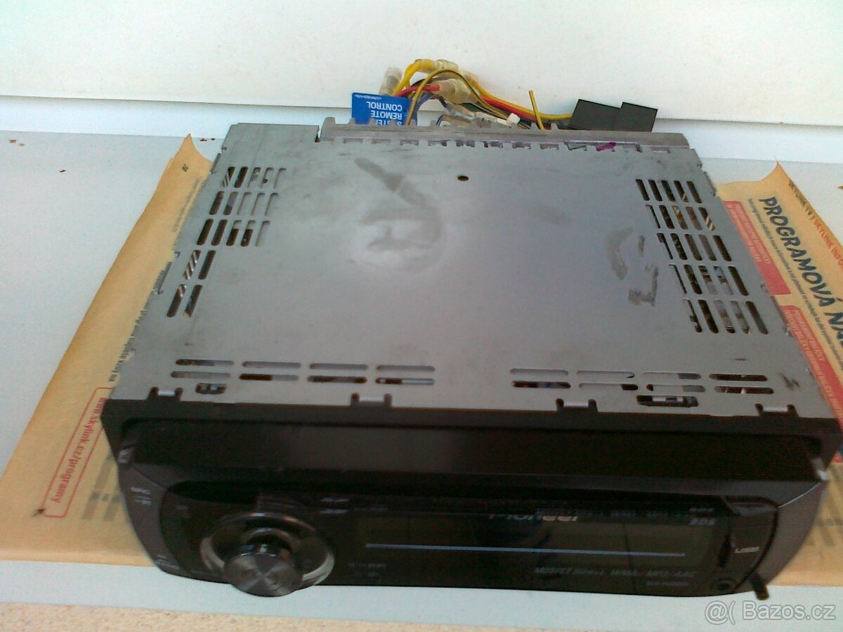 Prodám autorádio Pioneer-- - 2