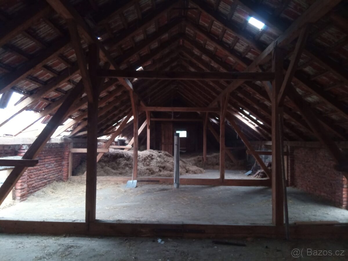 Staré trámy staré krovy - 2