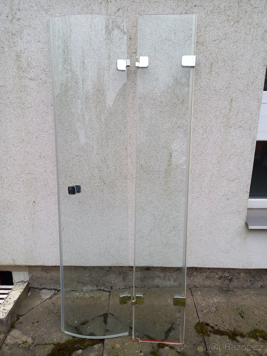 část sprchového koutu - 2