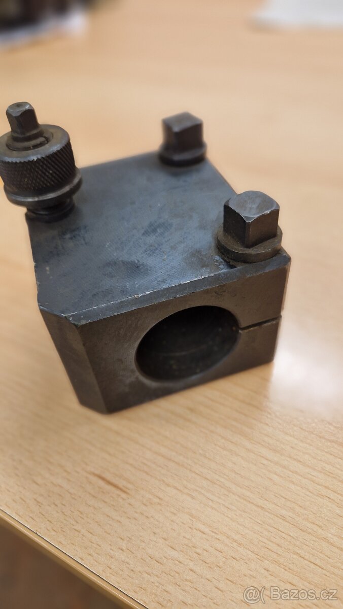 Nozovy drzak na SUI 32 CNC - 2