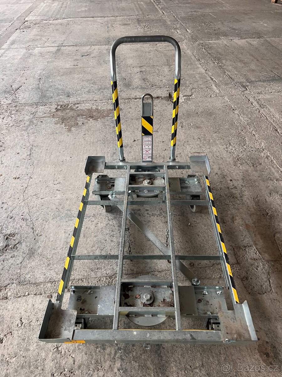 manipulační paletový vozík - 2