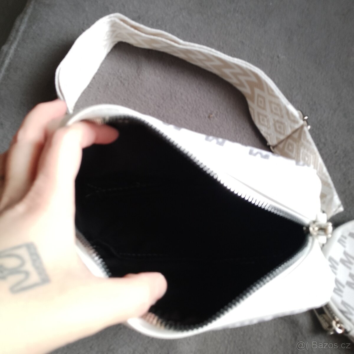 Dámská kabelka crossbody - 2