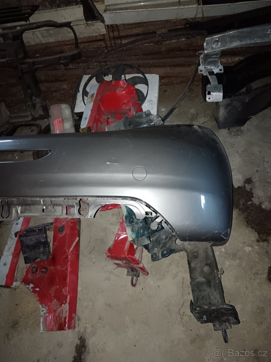 Zadní nárazník Peugeot 208 - 2