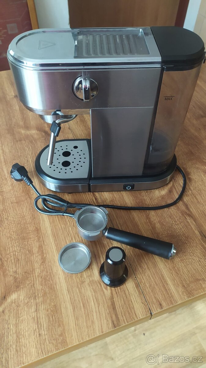 Kávovar - 2