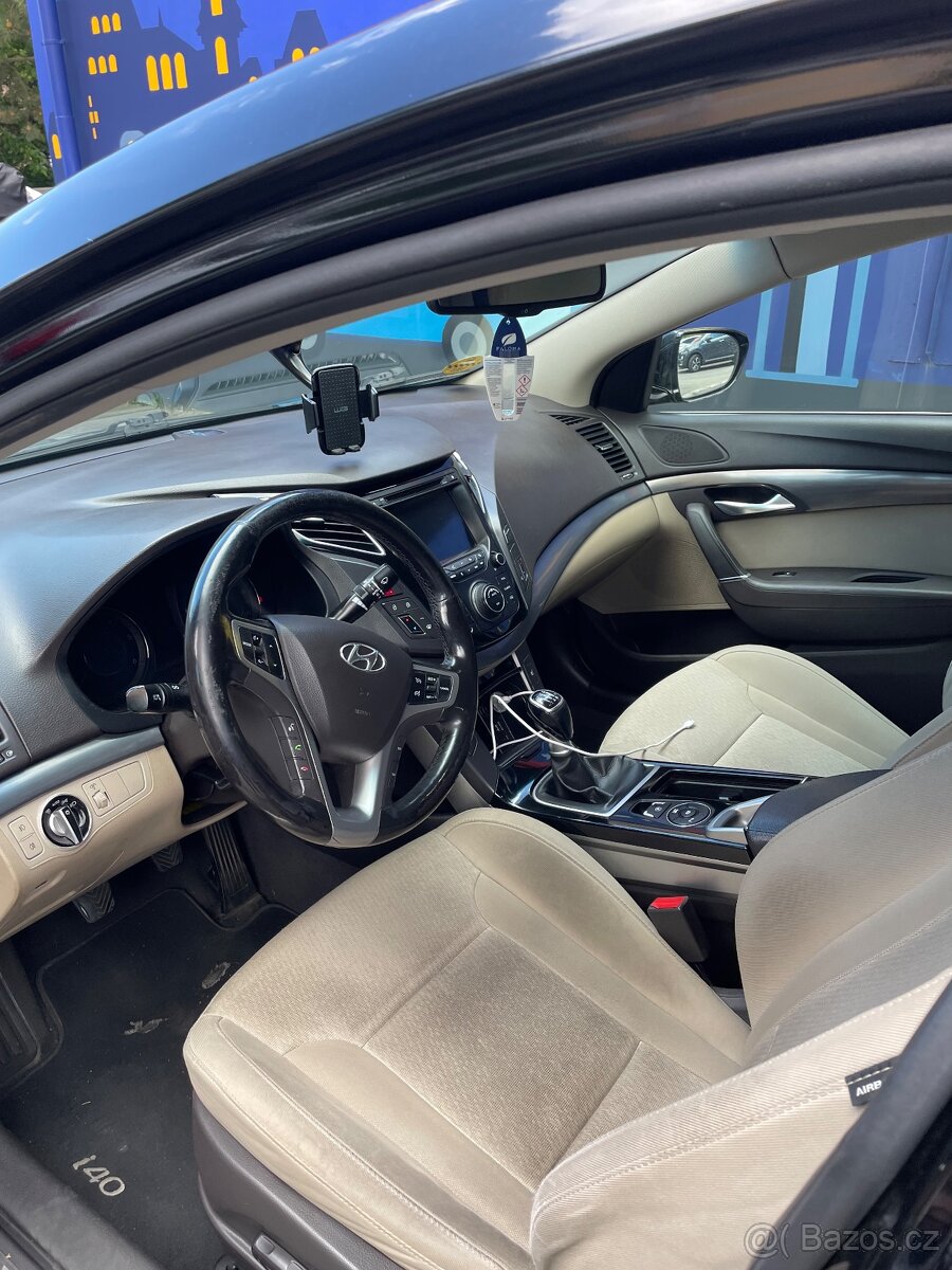 Prodám Hyundai I 40 - 2