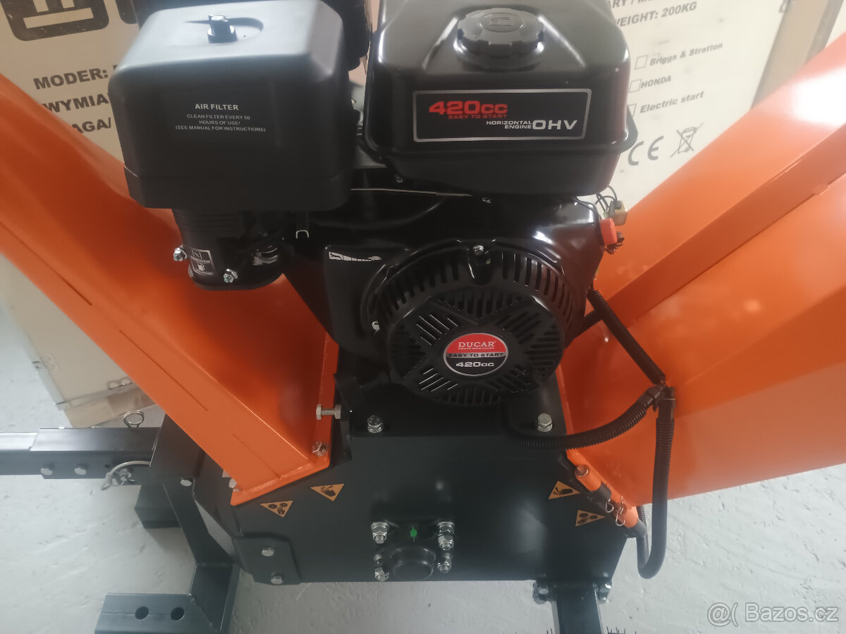 Štěpkovač dřeva WOODGRAIN R1500 13.5HP AKCE - 2