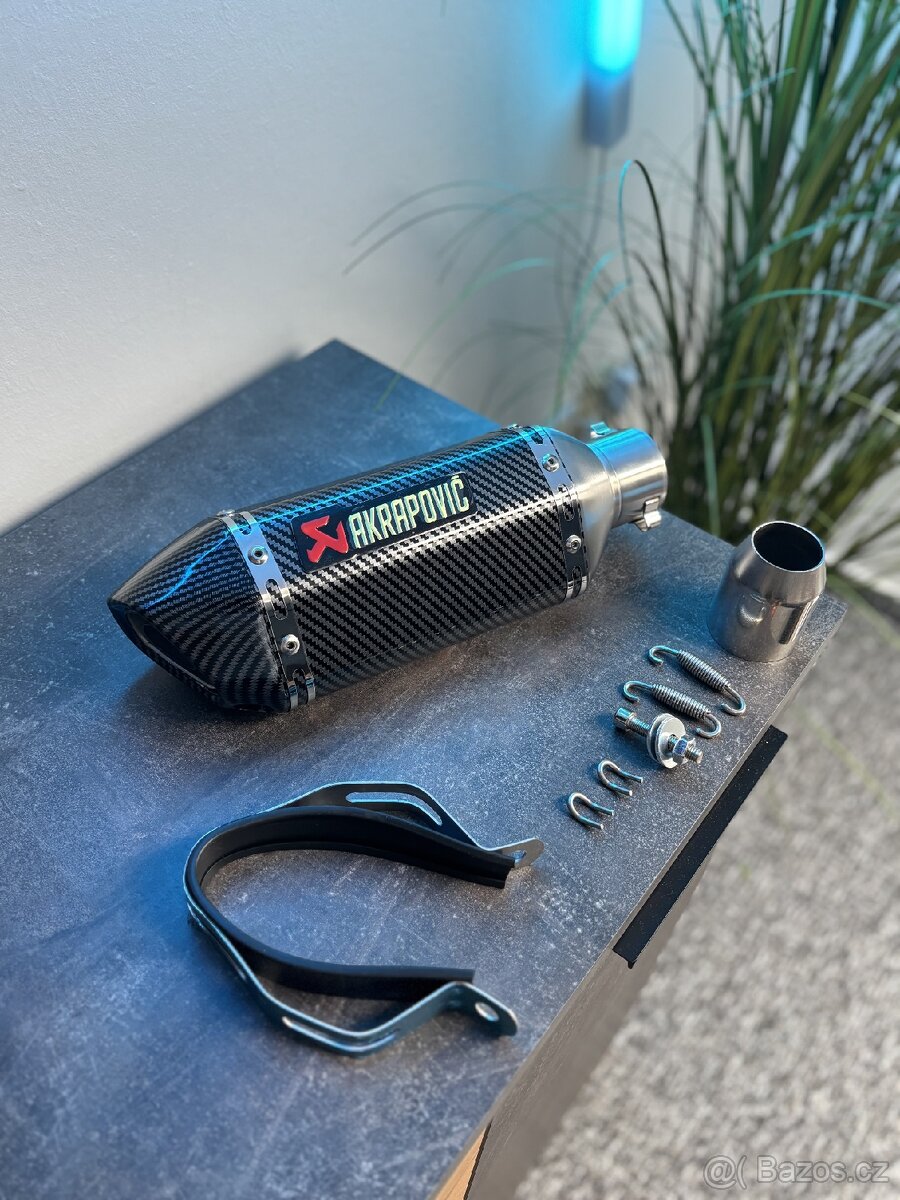 Sportovní koncovka výfuku na motorku Akrapovič 310mm karbon - 2