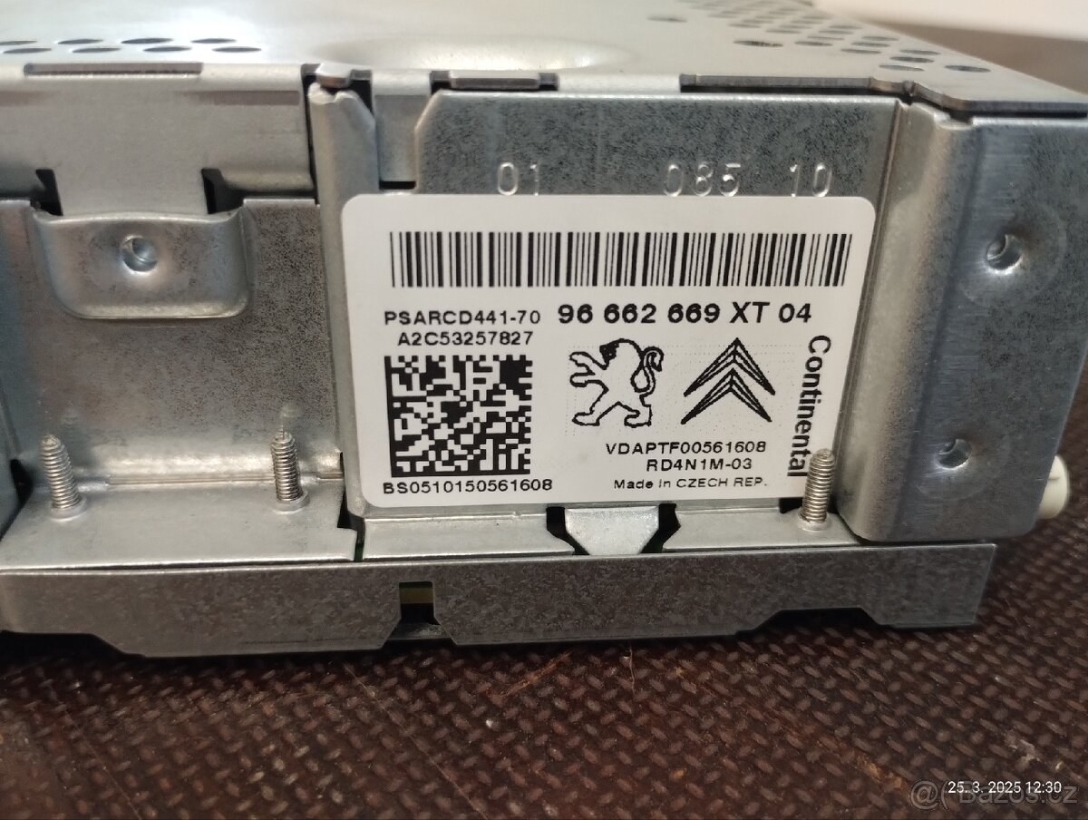 Displej rádia Citroen, Peugeot - 2