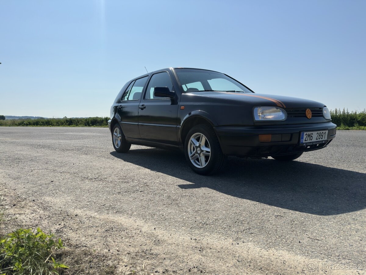 Volkswagen Golf 3 1.6 55kw - 2