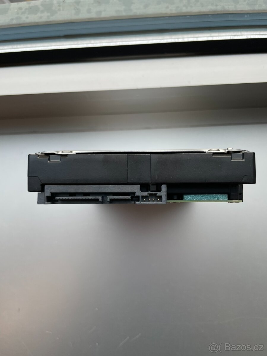 Pevný disk HDD 3.5" SATA - 3000 GB - 2