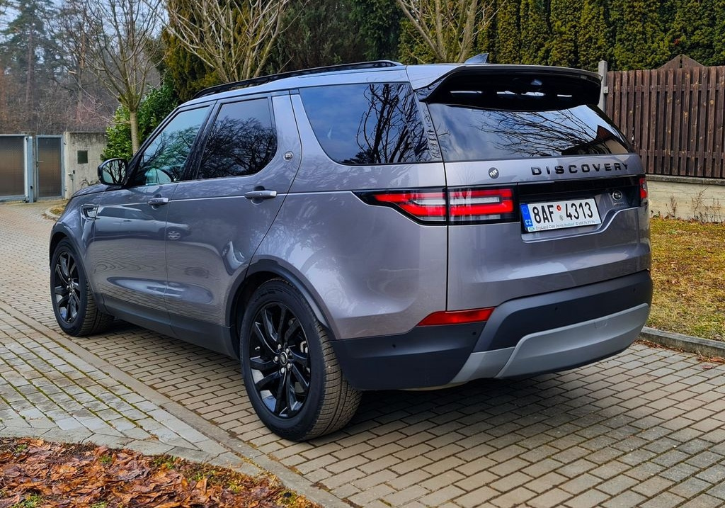 Land Rover Discovery 3.0,SDV6 - 2