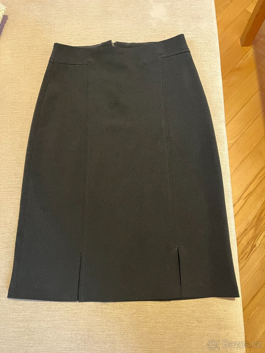 černá elegantní pouzdrová sukně MODAS vel. S - 2