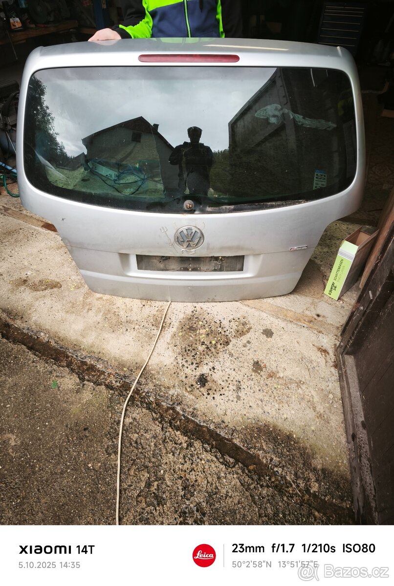 Zadni dvere touran - 2