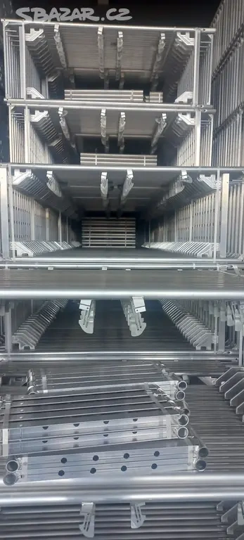 Lešení BAUMANN hliník 200m2 - 2