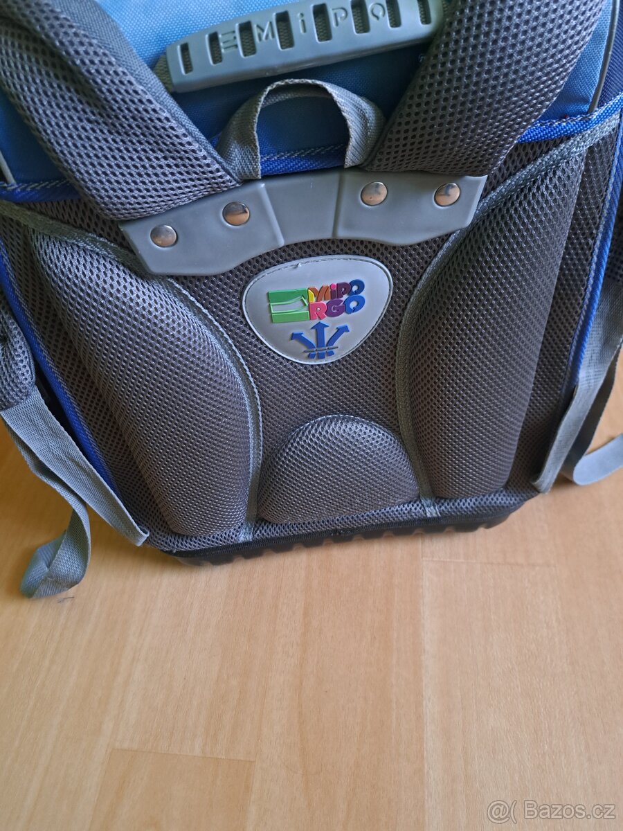 Školní aktovka - 2