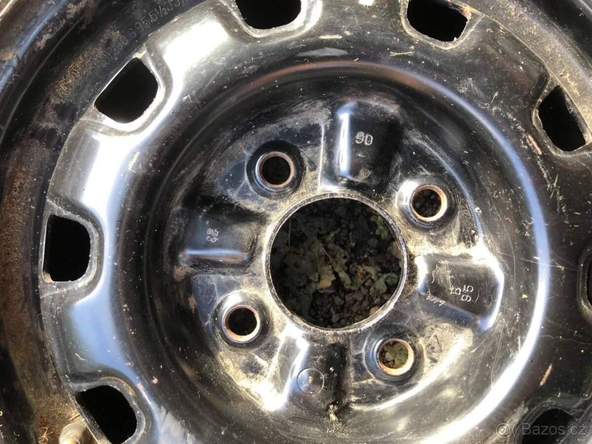 593. disk rozteč 4x100 mm + pneu 195/65 r14 - 2