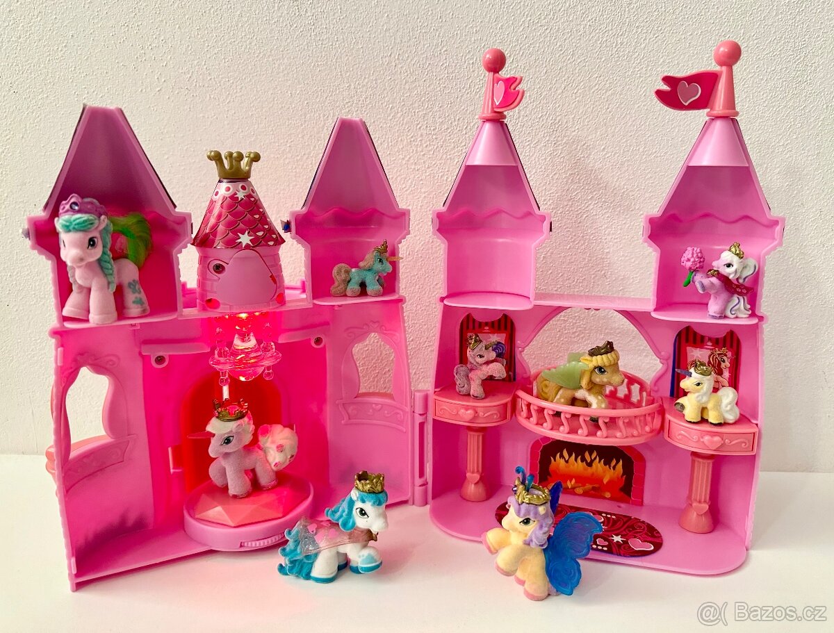 Filly zámek s koníky. - 2