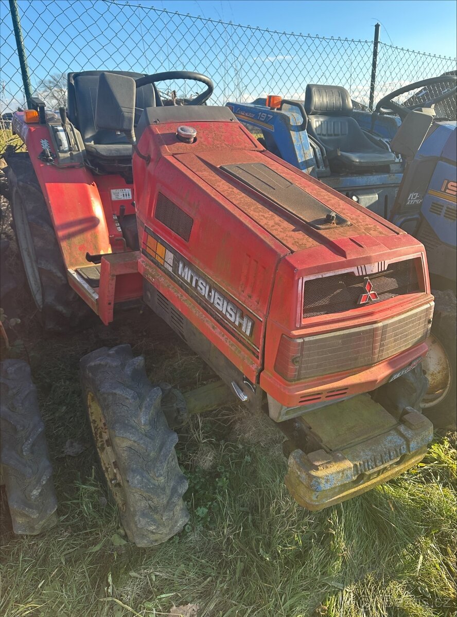 Traktor Mitsubishi 4x4, MT- 20 - 2